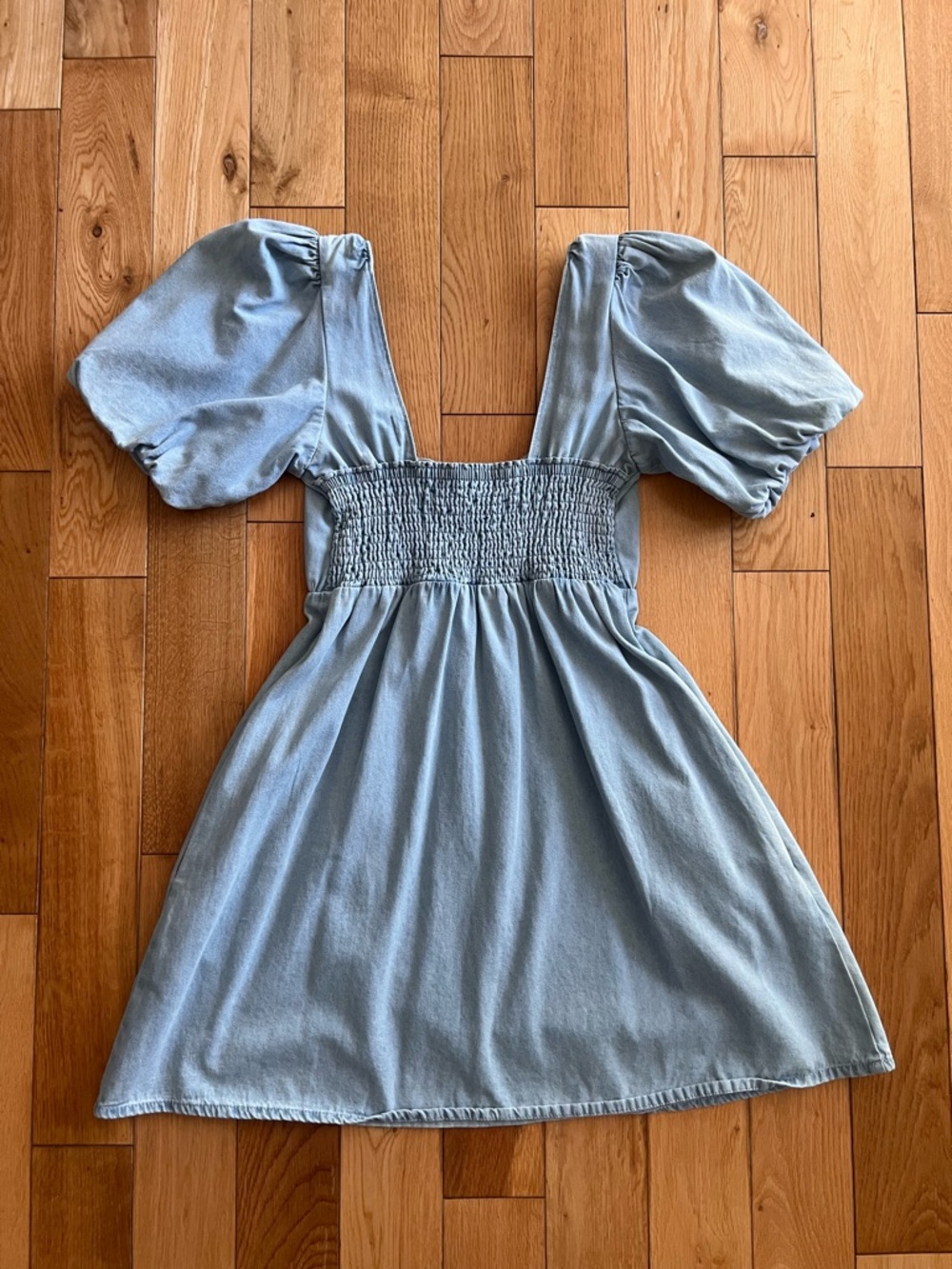 Show Me Your Mumu Smitten Babydoll Puff Sleeve Denim Dress Sky Blue Size Small - Picture 9 of 11